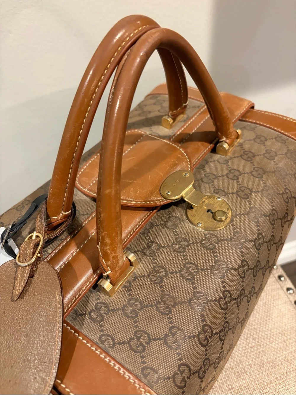 Vintage Gucci Brown Monogram Top-Handle Train Case 90s - Picture 2 of 9